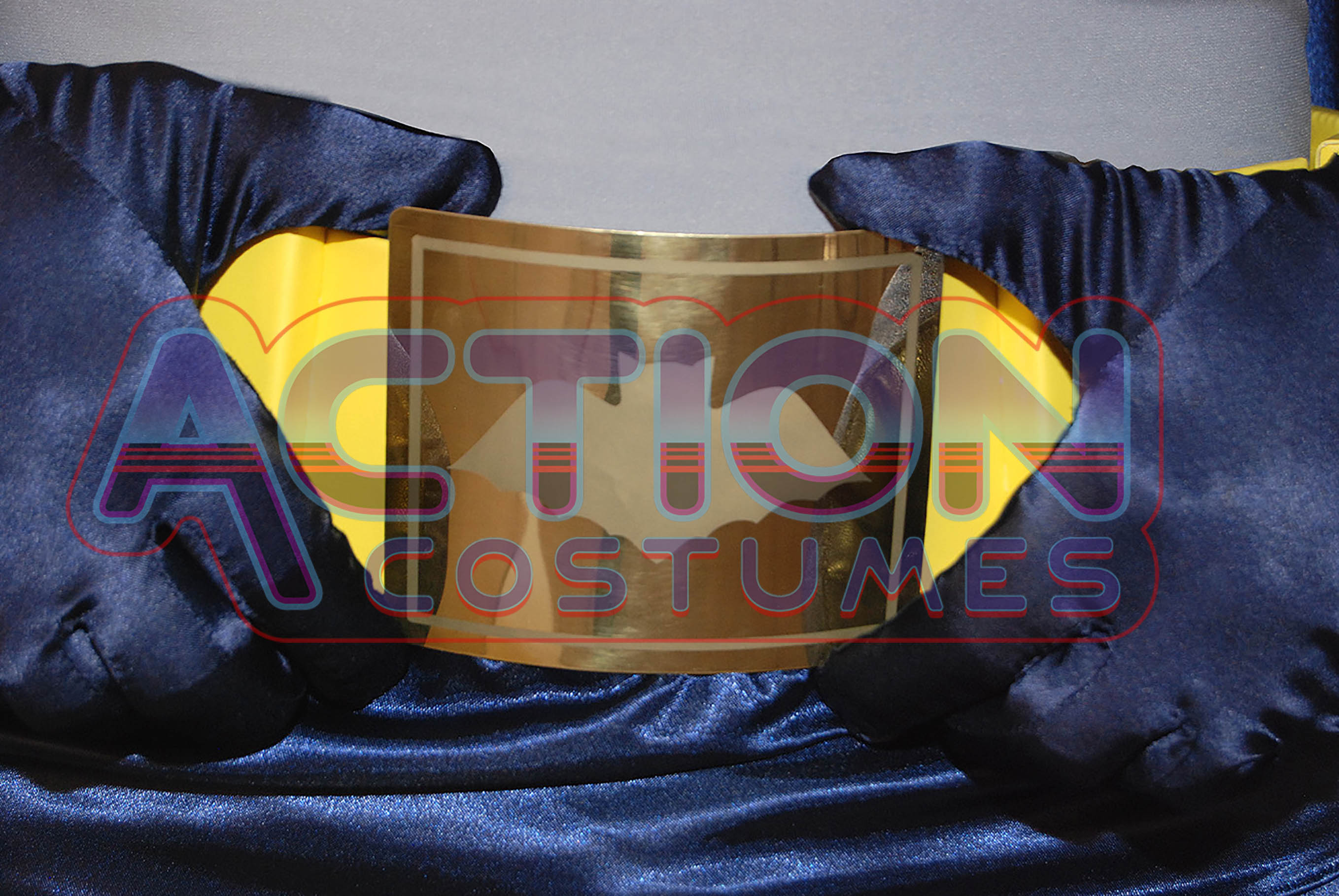 batman-deluxe-buckle-60-s-style